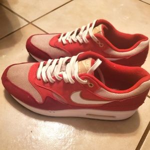 Nike airmax size "10 in men / like new